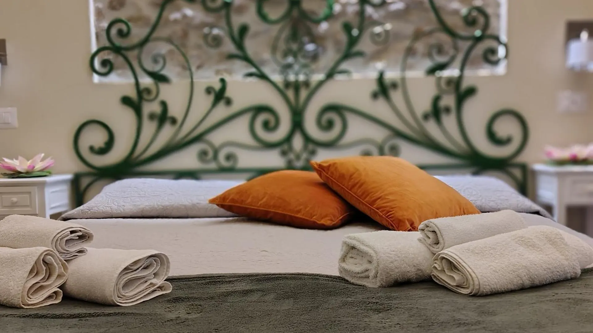 Lyssa Holiday Apartments Таормина Италия